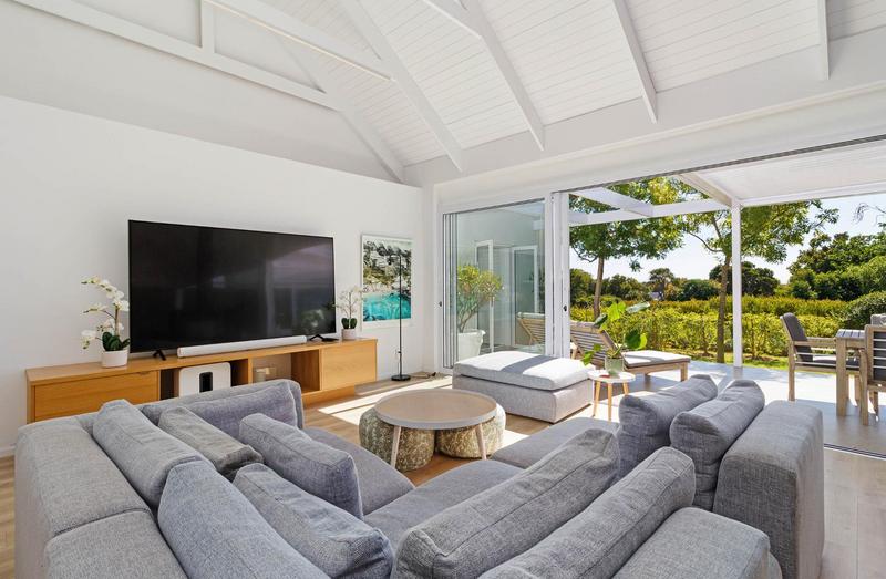 To Let 4 Bedroom Property for Rent in Steenberg Estate Western Cape